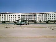 هدم مبنى وزارة التعليم القديم في حي المربع بالرياض بعد 66 عاماً