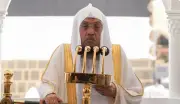 خطيب الحرمين يحث على تعظيم حرمات الله واغتنام مواسم الطاعات