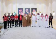 أمير الباحة يدشن مشروع أجهزة الصدمات القلبية في الأماكن العامة