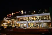 قصة نجاح أول مطعم شاورما عربي بنكهة سعودية في المملكة