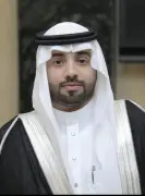 تكريم الأمير سعود بن خالد للفائزين بجائزة سموه للتفوق العلمي