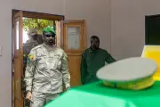 غويتا يتولى وزارة الدفاع في مالي بعد مقتل الوزير السابق بهجمات