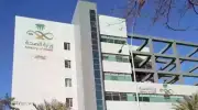 ضبط مقيم لمزاولة مهنة صحية دون ترخيص وبيع دواء خاضع للرقابة