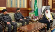 نائب أمير المدينة يطلع على جهود القوات الخاصة للأمن والحماية