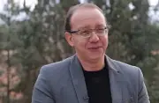 القبض على الفنان السوري معن عبدالحق (صطيف باب الحارة) دون كشف الأسباب