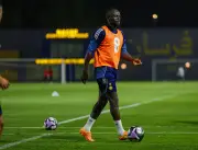 النصر يستعيد ساديو ماني قبل مواجهة الشباب في دوري روشن