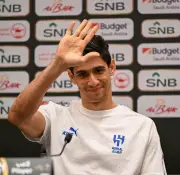 ياسين بونو يحقق اللقب الخامس مع الهلال منذ انتقاله