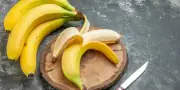 فوائد تناول الموز صباحاً: طاقة طبيعية وصحة للجهاز الهضمي