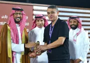 نائب أمير عسير يتوج أبها بكأس دوري يلو للمحترفين