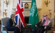 وزير الخارجية السعودي يبحث مع نظيرته البريطانية تطورات المنطقة