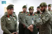 مدير الجوازات يتفقد مراكز اللجان الإدارية الموسمية بمكة المكرمة