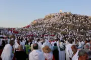 أمير الرياض يوجه بتطوير حديقة الملك عبدالعزيز وتجهيزها بمرافق متكاملة