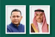 وزير الخارجية السعودي يتلقى اتصالاً من نظيره النيبالي