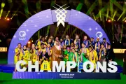 النصر يتوج بكأس الاتحاد السعودي للسيدات بعد فوز مثير على الهلال بثلاثية