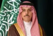 وزير الخارجية السعودي يتلقى اتصالاً من رئيس وزراء قطر