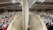 مصير حصى الجمرات بعد الرمي: أنظمة حديثة لجمعها آلياً في منشأة الجمرات