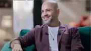 عزيز الشافعي يلاحق منتقدي أغنية بحرية قانونياً بعد تجاوز النقد للإساءة