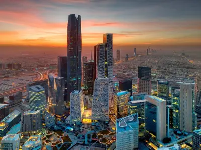 كيوا: حاملو الإقامة المميزة مطالبون بتصريح عمل بـ100 ريال