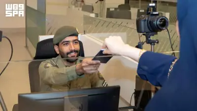 جوازات منفذ الحديثة تنهي إجراءات مغادرة حجاج 1447هـ بسهولة