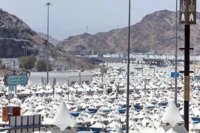 16 دراسة جديدة لتعزيز جاهزية موسم الحج القادم من معهد أبحاث الحج والعمرة