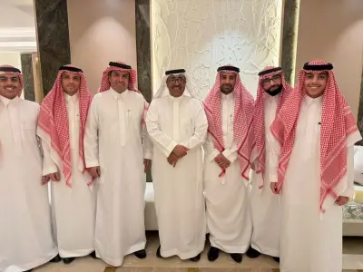 المصيبيح والدويس يحتفلان بزفاف صالح في حفل بهيج