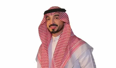 مقارنة معمارية وتاريخية بين قصر المصمك وقلعة الرفاع