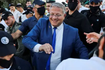 إيطاليا تحقق مع بن غفير بشأن معاملة نشطاء أسطول غزة