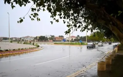 طقس اليوم: سحب ممطرة ورياح نشطة على عدة مناطق