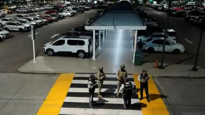 مقتل زعيم عصابة في كمين بباقة ورد بمطار الإكوادور