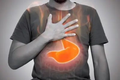 خمسة علاجات منزلية لحرقة المعدة وأعراض تستوجب الطبيب فوراً