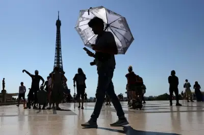 فرنسا تعلن إنذاراً أحمر غير مسبوق بسبب موجة حر خانقة تشمل 35 مقاطعة