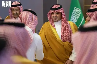 وزير الداخلية ينقل تحيات القيادة لأهالي الباحة ويشيد بالتنمية
