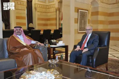 رئيس وزراء لبنان يستقبل السفير السعودي الجديد في بيروت