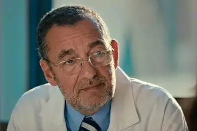 محمد مرزبان يودع جمهوره بمشهد درامي في يوم وفاته