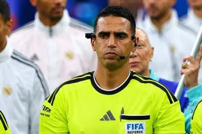 الحكم المغربي جلال جيد يقود مباراة البرتغال وأوزبكستان في المونديال