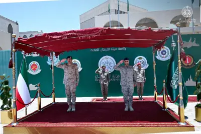 الرويلي والشريعان يبحثان التعاون الدفاعي والعسكري بين السعودية والكويت