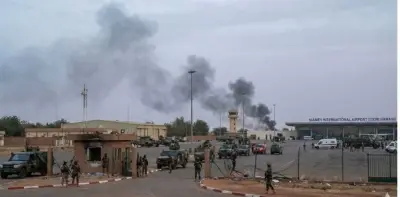 السعودية تدين الهجوم الإرهابي على مطار نيامي في النيجر