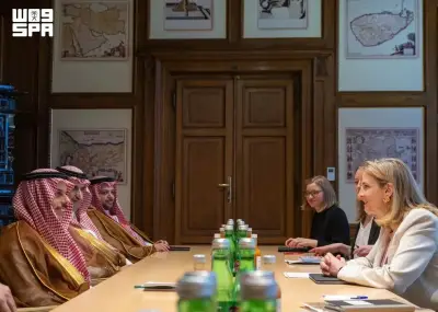 وزير الخارجية يلتقي نظيرته النمساوية ويرحبان بالاتفاق الإيراني الأمريكي