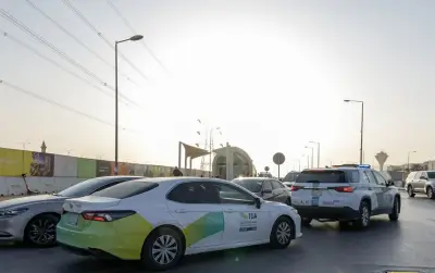 هيئة النقل تتوعد بحجب تطبيقات المتاجر والمطاعم المخالفة