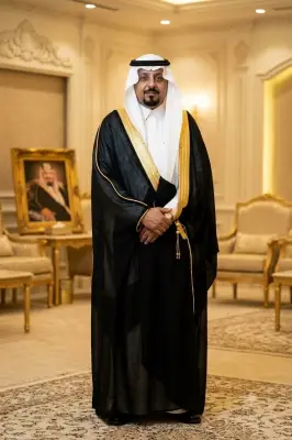 تكريم المعلم محمد باسهل بمناسبة تقاعده بعد مسيرة تربوية حافلة