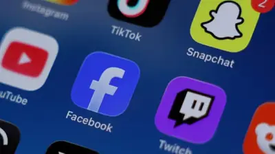 الإمارات تحظر استخدام وسائل التواصل الاجتماعي للأطفال دون 15 عامًا