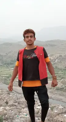 القعقاع اليمني.. مغامر بركاني أنهى حياته السقوط في فوهة الحرضة