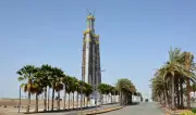 برج جدة يصل إلى الطابق 102 ويقترب من لقب أعلى ناطحة سحاب في العالم