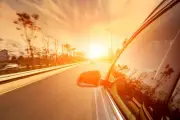 المسند يحذر من 4 مواد تتحول لقنابل داخل المركبات في حر الصيف