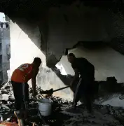 قبل مباحثات القاهرة.. إسرائيل تبيد عائلة كاملة في غزة وتقتل 8 فلسطينيين