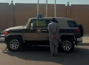 القبض على مقيم أفغاني لنقل مخالفين يمنيين لنظام أمن الحدود