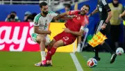 الجزائر تقلب الطاولة على الأردن 2-1 وتودع المنافس في كأس العالم 2026
