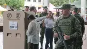 سباق الرئاسة الكولومبية: مواجهة بين المحافظ المتطرف ويساري في جولة الإعادة
