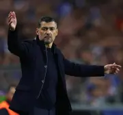 الاتحاد ينهي عقد مدربه البرتغالي سيرجيو كونسيساو رسمياً