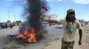 مقتل شخصين في احتجاجات كينية ضد مركز حجر أمريكي للإيبولا